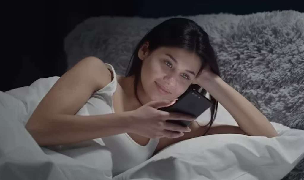 Why You Keep Matching With Men You Don’t Like on Hinge - swipe strategically and train the app